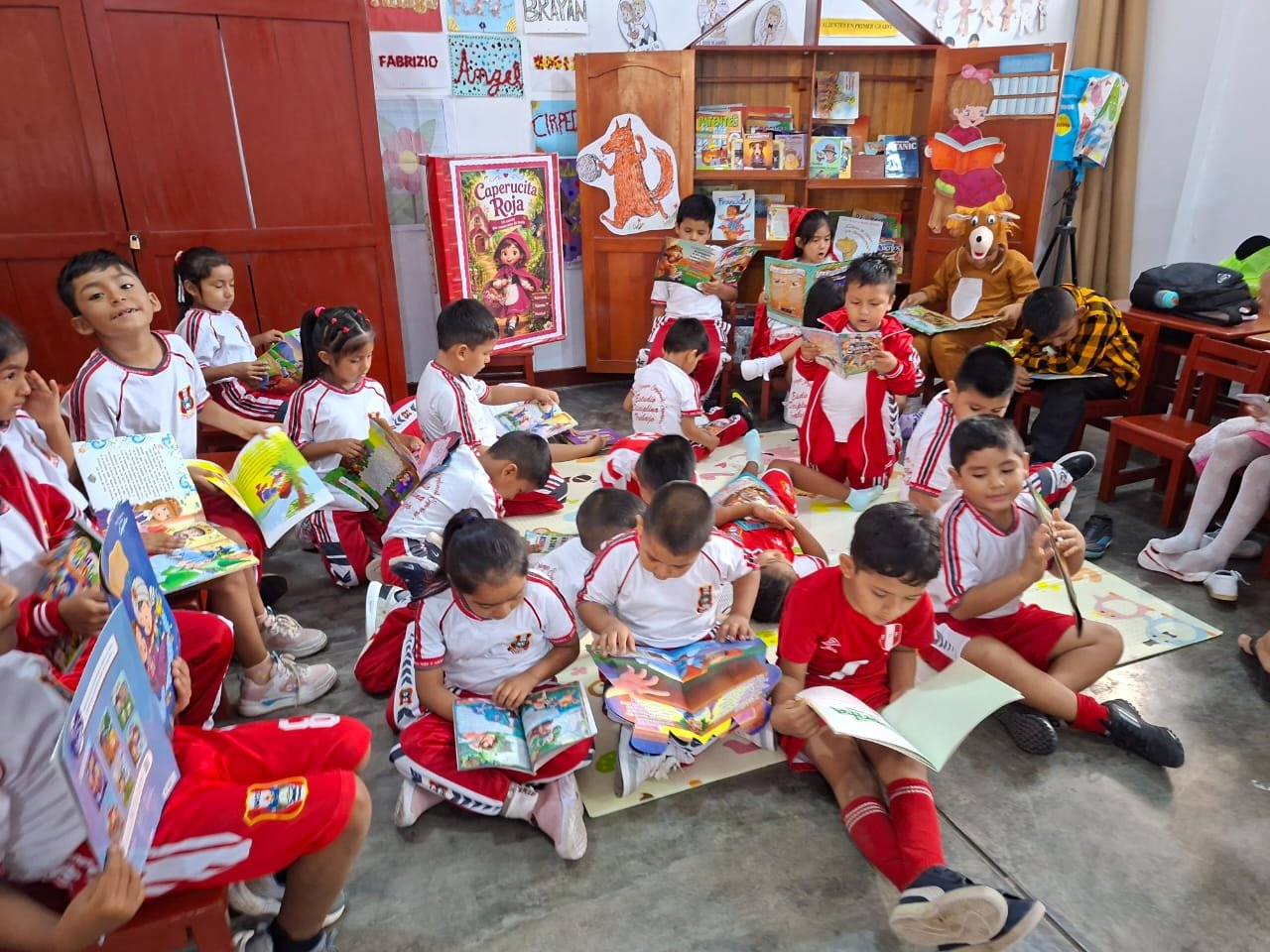 Apertura del Plan Lector 2026 promueve el amor por la lectura en la I.E. N.° 0412
